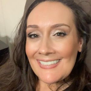 Meet your Posher, Janis